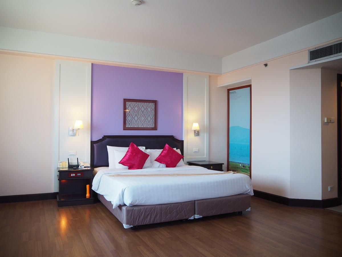 Charoen Thani Hotel, Khon Kaen Bagian luar foto