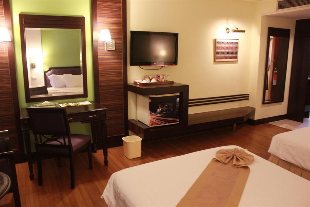 Charoen Thani Hotel, Khon Kaen Bagian luar foto